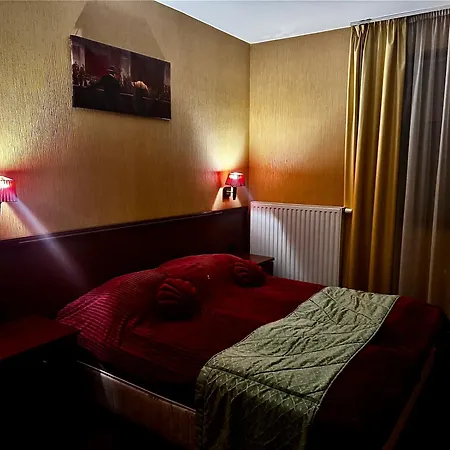 Silver Marina Apartment-orzoett Melygarazs Daire